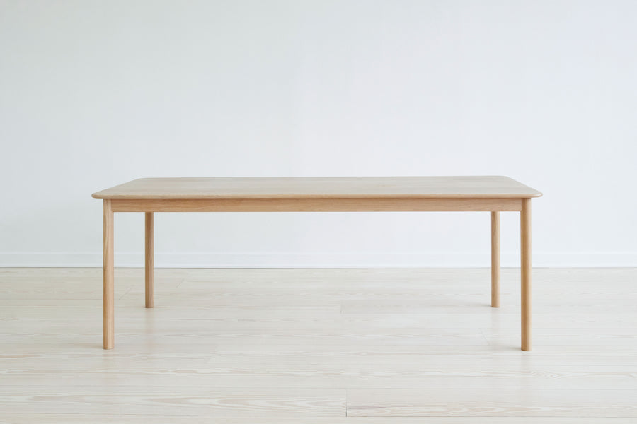 RANGE DINING TABLE